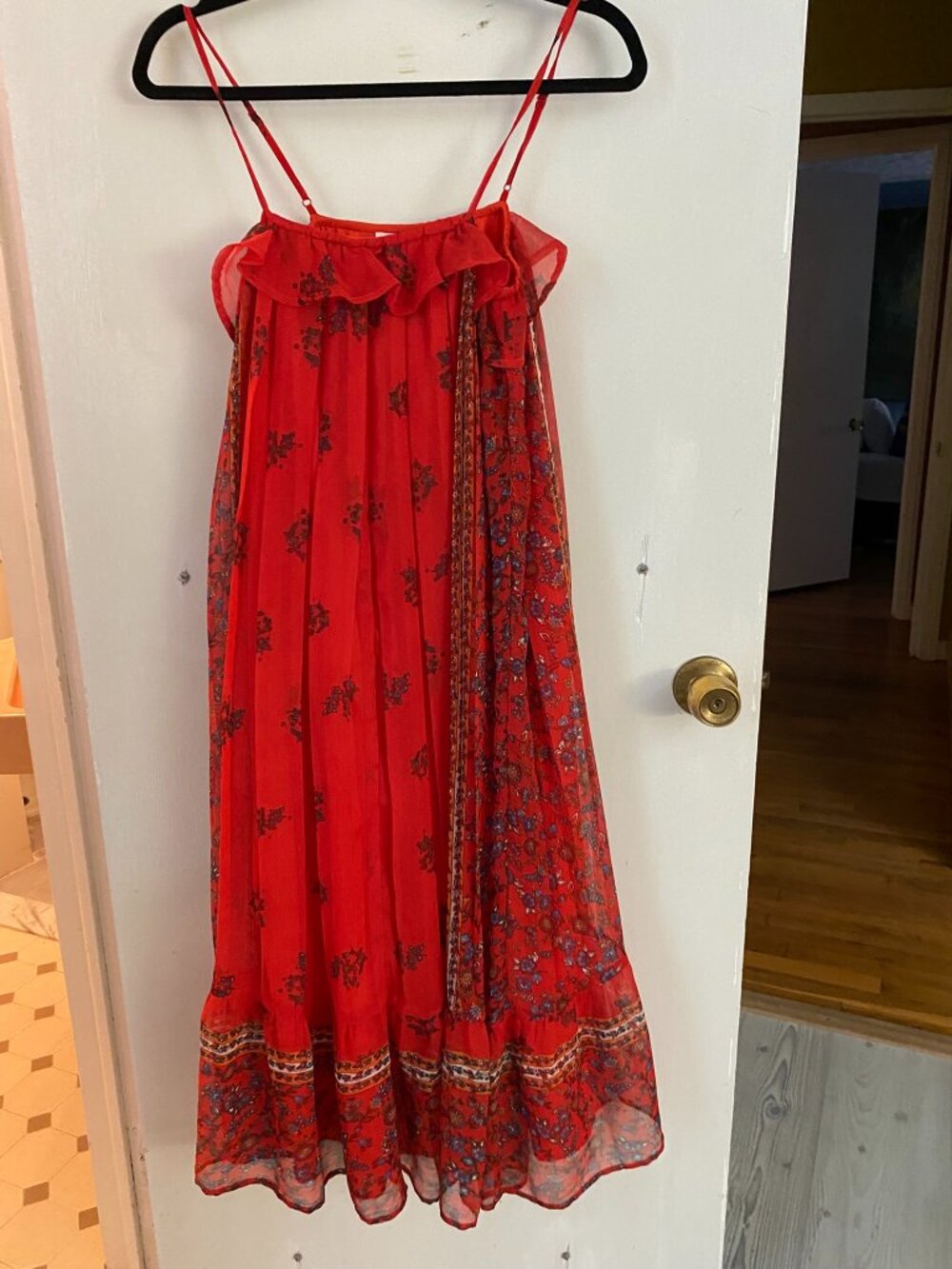 ENDLESS ROSE Sleeveless Red Floral Overlay Midi Dress - Size Small